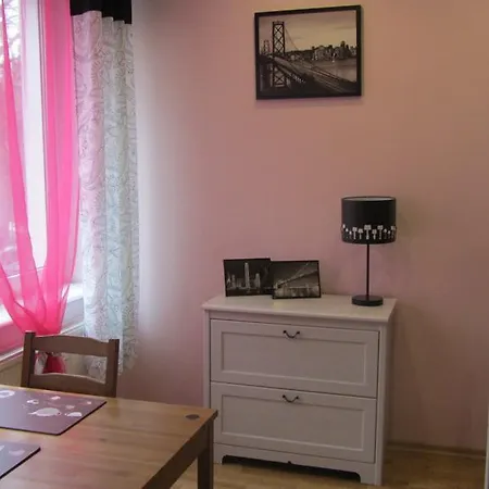 アパート Studiospanie Apartament Cafe Amarant グダニスク